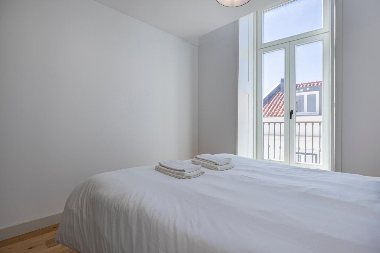 Glamorous 3Bdr Apartment In City Center By Lovelystay Lisboa Exteriör bild