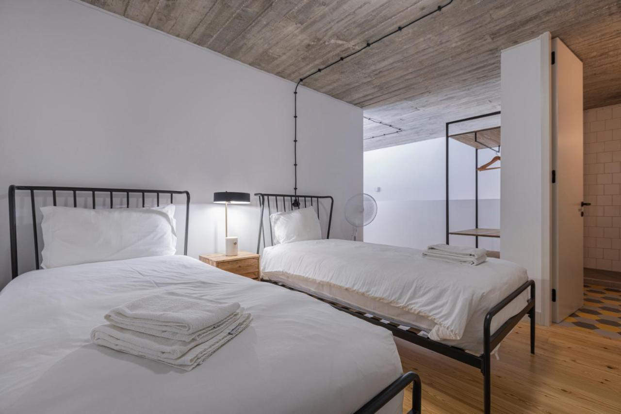 Glamorous 3Bdr Apartment In City Center By Lovelystay Lisboa Exteriör bild