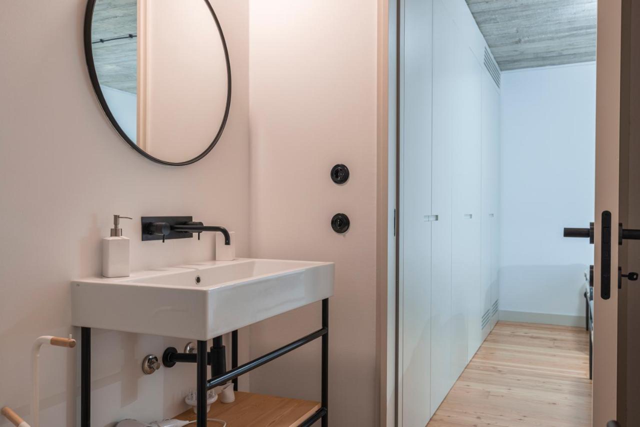 Glamorous 3Bdr Apartment In City Center By Lovelystay Lisboa Exteriör bild