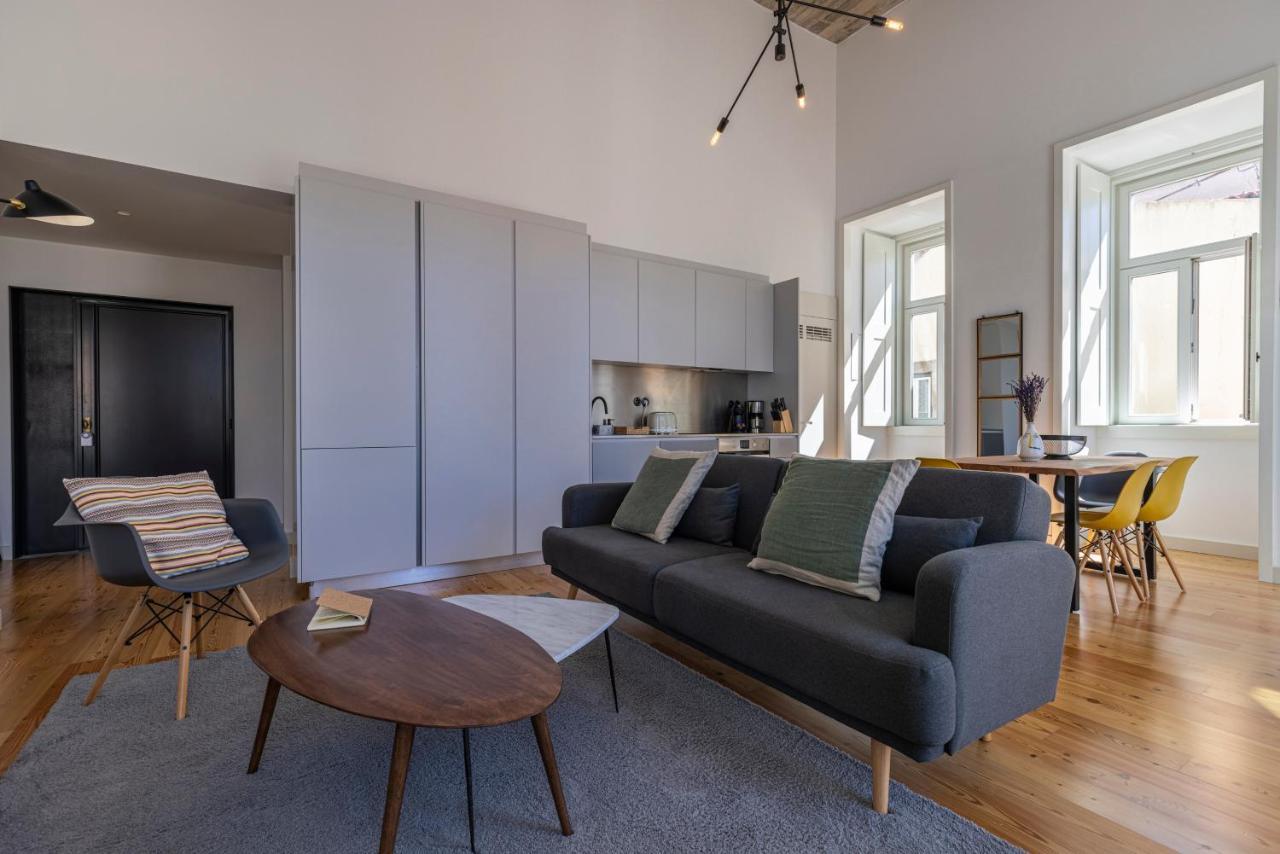 Glamorous 3Bdr Apartment In City Center By Lovelystay Lisboa Exteriör bild