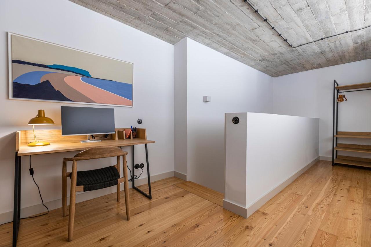 Glamorous 3Bdr Apartment In City Center By Lovelystay Lisboa Exteriör bild