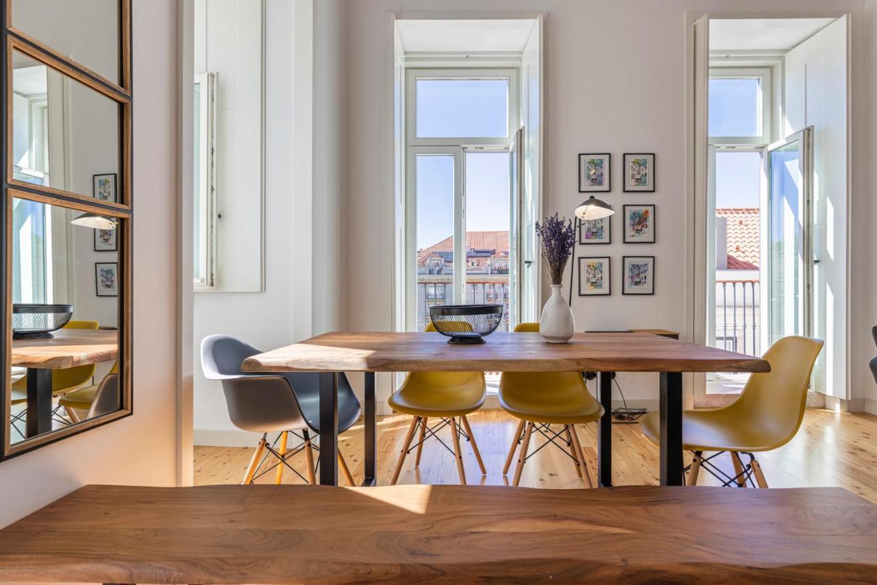 Glamorous 3Bdr Apartment In City Center By Lovelystay Lisboa Exteriör bild